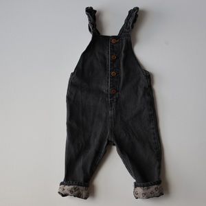 Zara girls ruffle strap overall 12-18mos